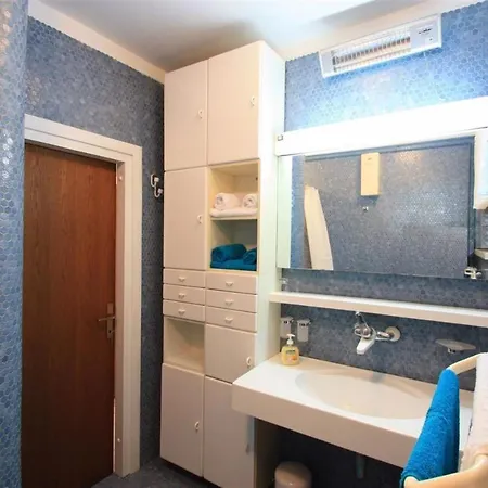 Apartmán In 39191 *